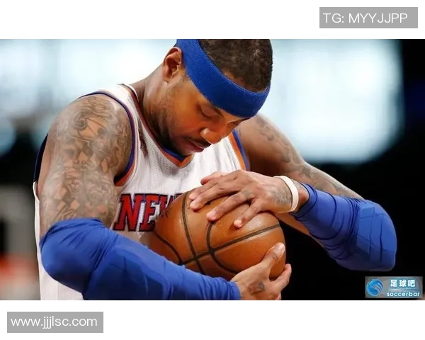 足球和篮球球星卡有何异同探讨两大运动收藏价值与市场差异 足球和篮球球星卡有何异同探讨两大运动收藏价值与市场差异